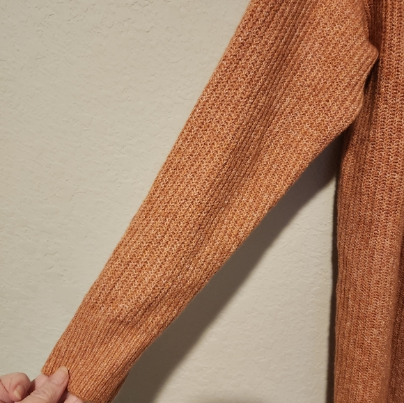 Isabel Maternity light-weight pink cardigan sweater. - Picture 2 of 6